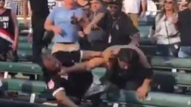 Pelea durante un partido de la MLB