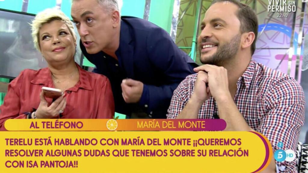 El momento en que María del Monte entraba en directo en 'Sálvame'.