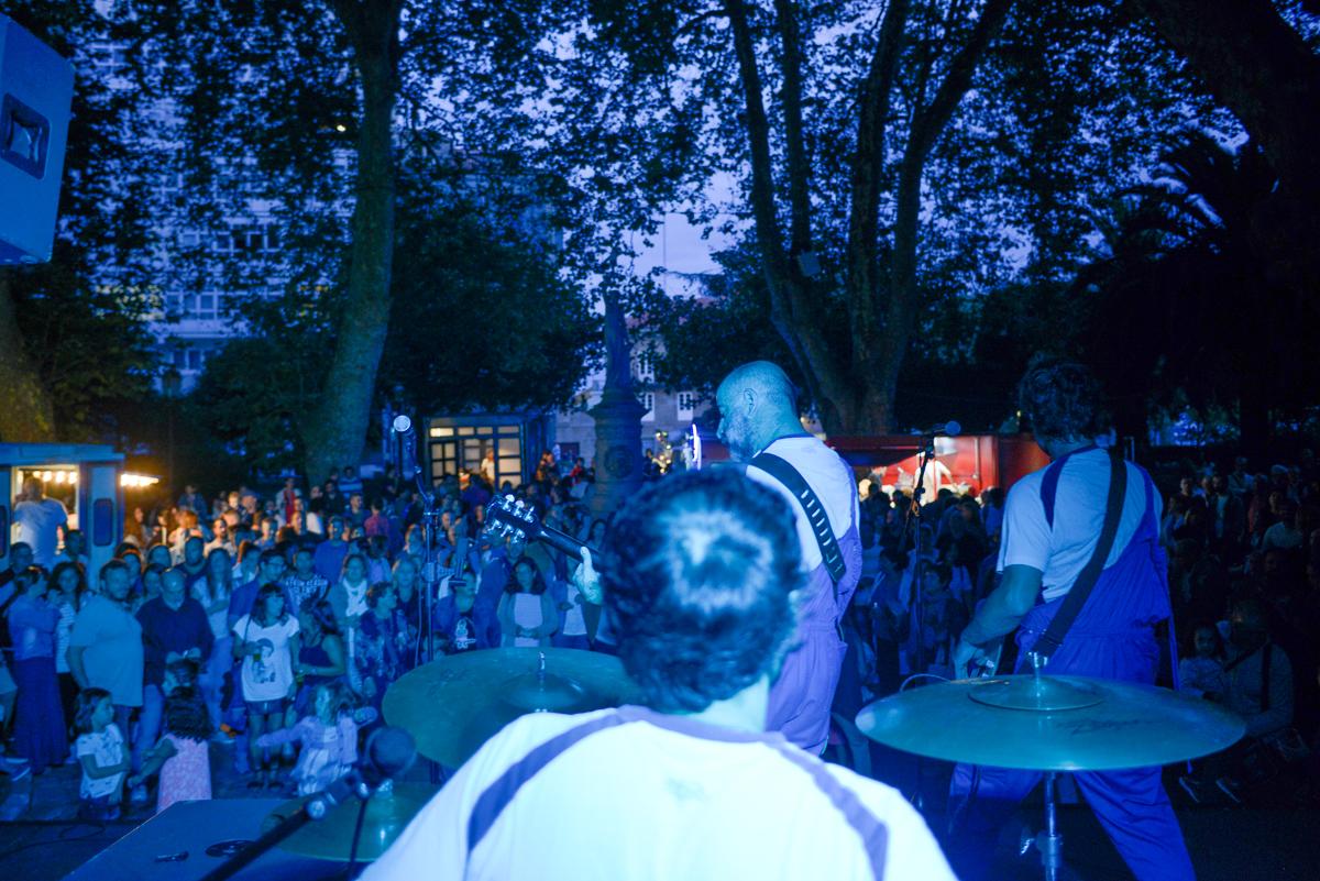 Los Mecánicos en el festival de los 123 años de la Fuente del Deseo
