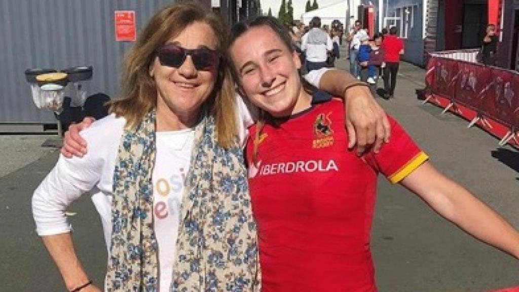 Blanca Fernández Ochoa y su hija Olivia Fresneda.