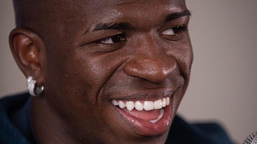 Vinicius, en rueda de prensa con Brasil. Foto: Twitter (@viniciusjr)