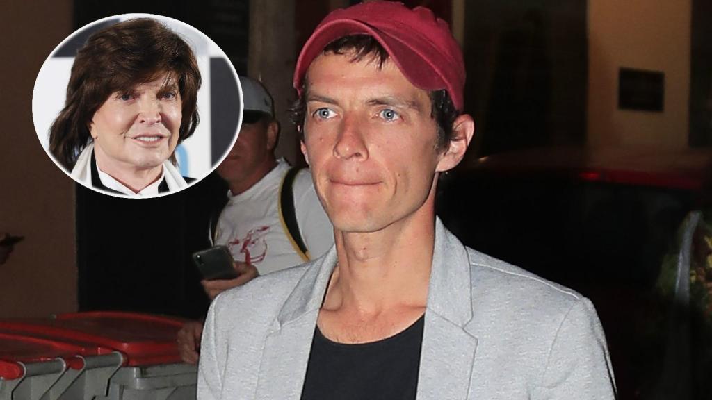 Camilo Jr. junto  a su padre Camilo Sesto en montaje JALEOS.