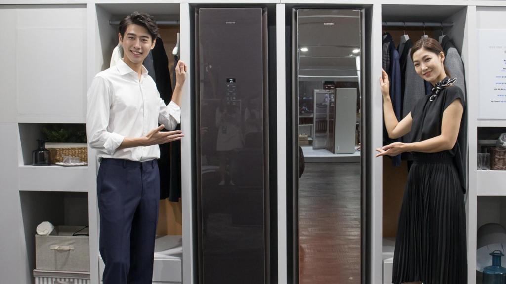 AirDresser, el primer armario que limpia, plancha y desinfecta tu ropa