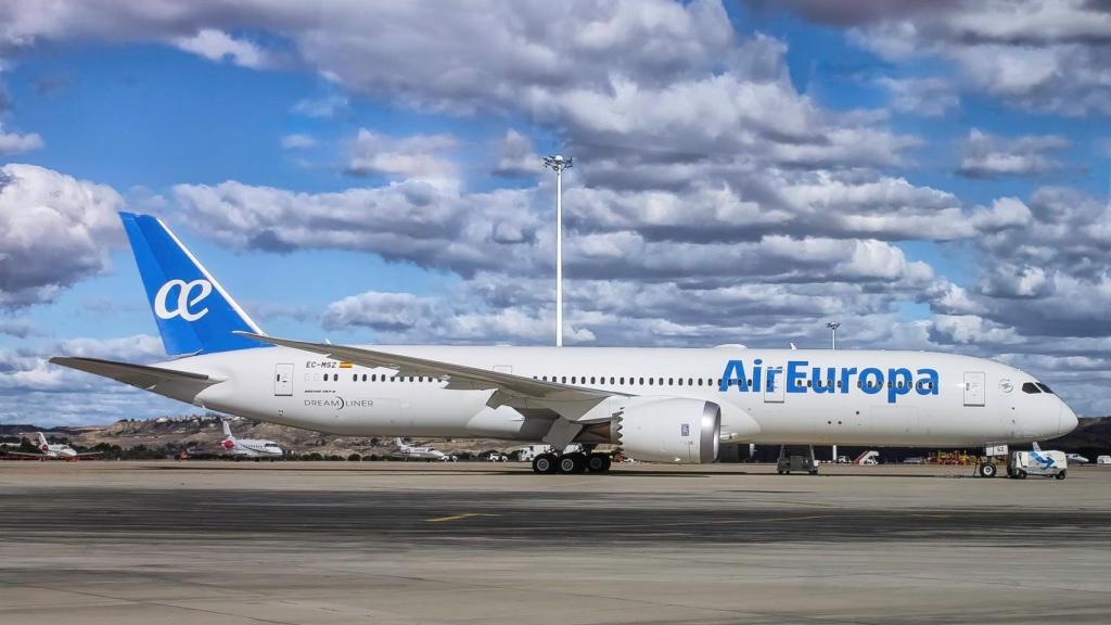 Convocan una huelga de pilotos para el puente del 1 de mayo que afectará a Vigo y A Coruña
