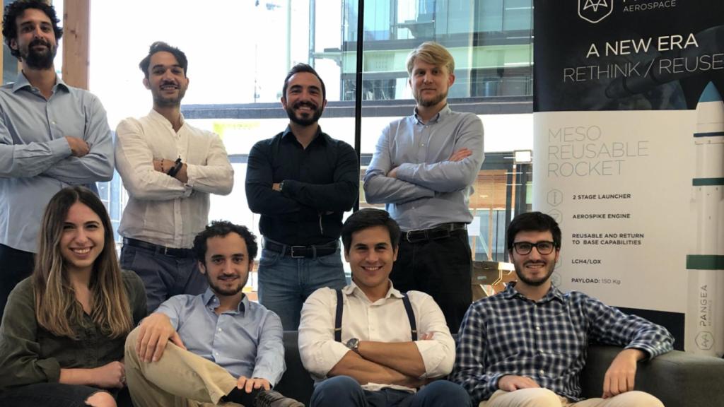 El equipo de Pangea Aerospace.