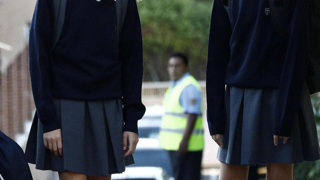 Leonor y Sofía en el primer día del curso 2019/20.