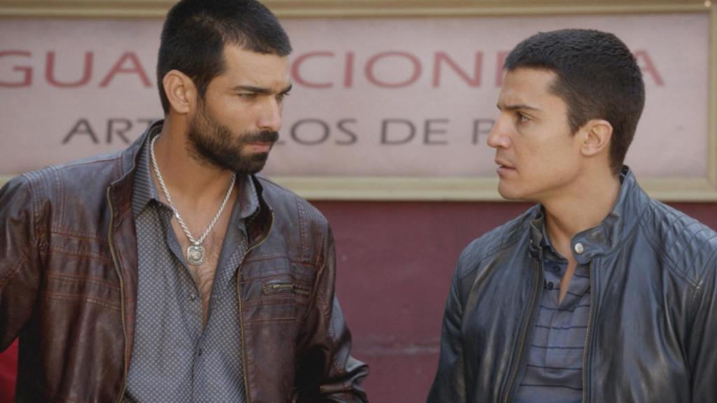 Rubén Cortada y Álex González en 'El Príncipe' (Mediaset)