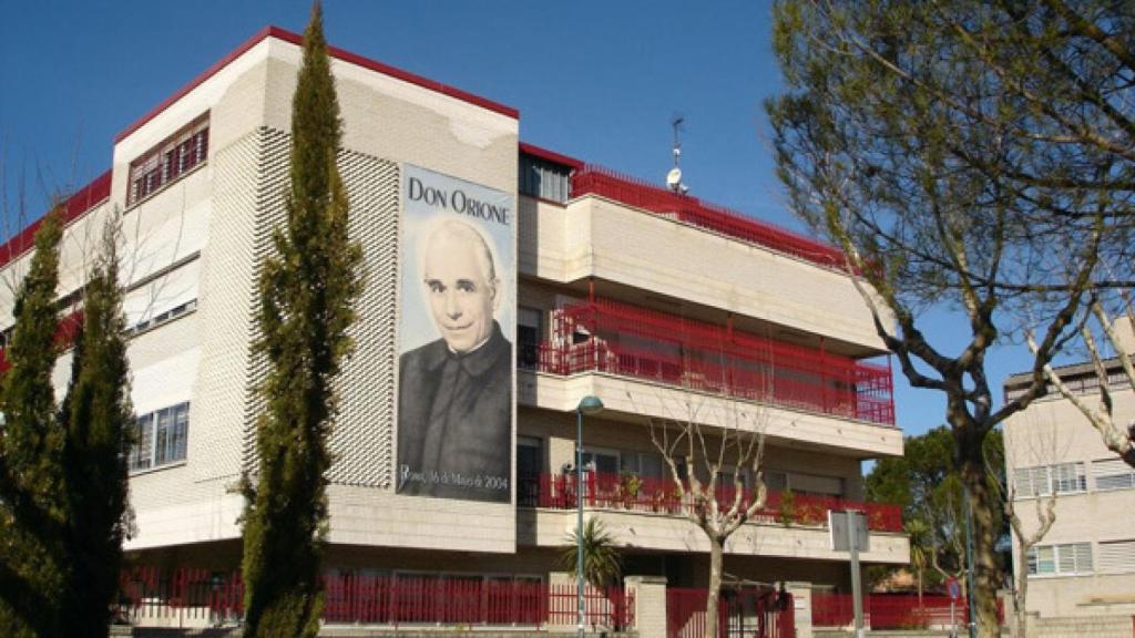 El Hogar Don Orione está situado en Pozuelo de Alarcón.