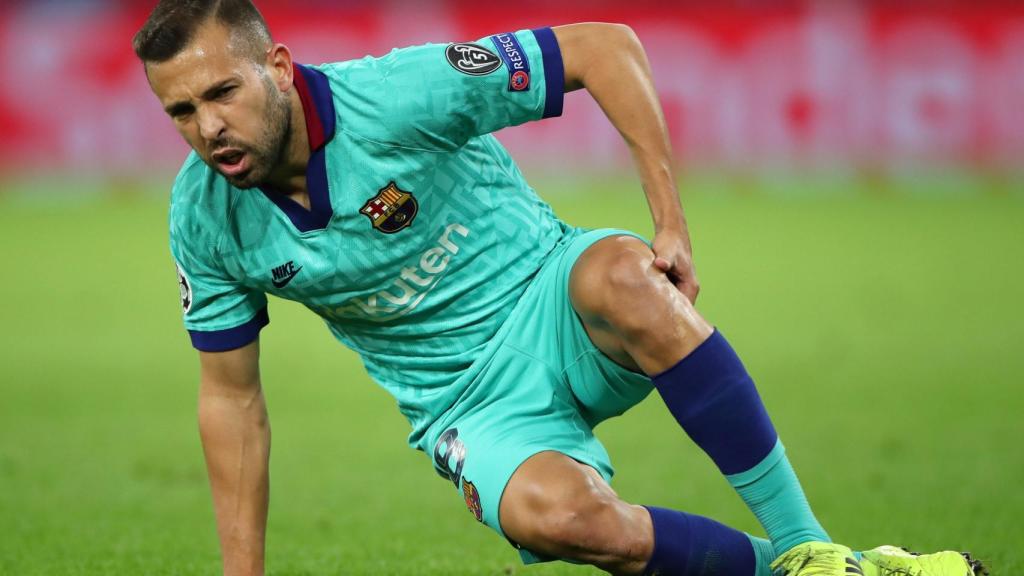 Jordi Alba se lesiona el bíceps femoral