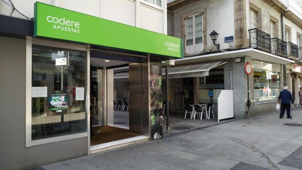 Establecimiento de Codere en la rúa Nova de A Coruña