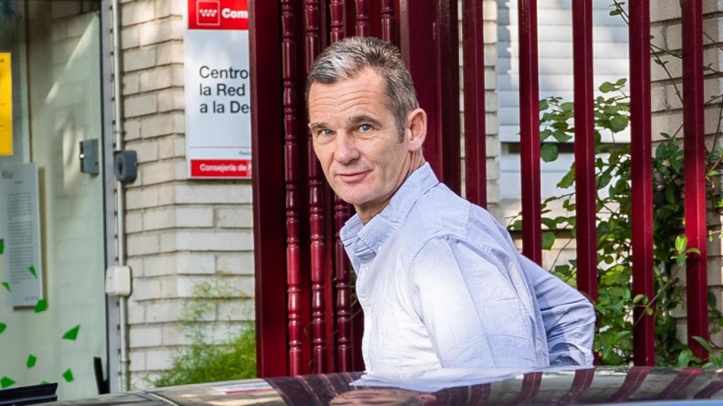 Iñaki Urdangarin en su primer día como voluntario en el Hogar Don Orione.