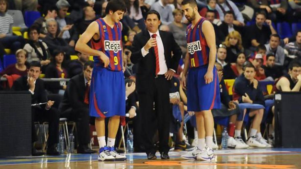 Ricky Rubio, ya vestido de azulgrana, sustituye a Juan Carlos Navarro.