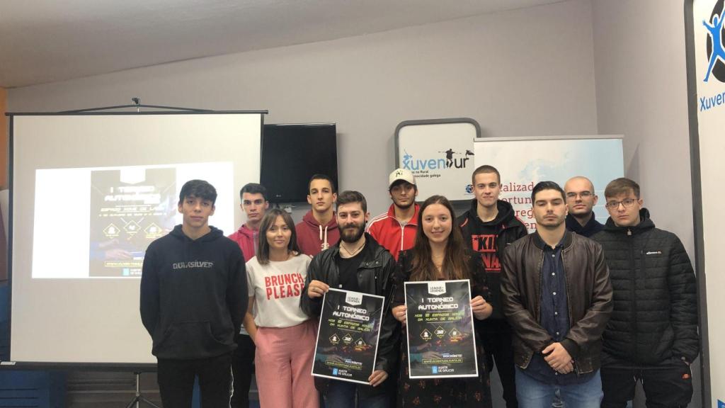 Durante la presentación del torneo hoy en Noia