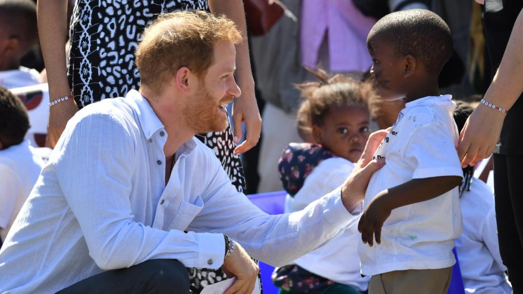 Se espera que en los próximos días el pequeño Archie acompañe al príncipe Harry y a Meghan Markle.