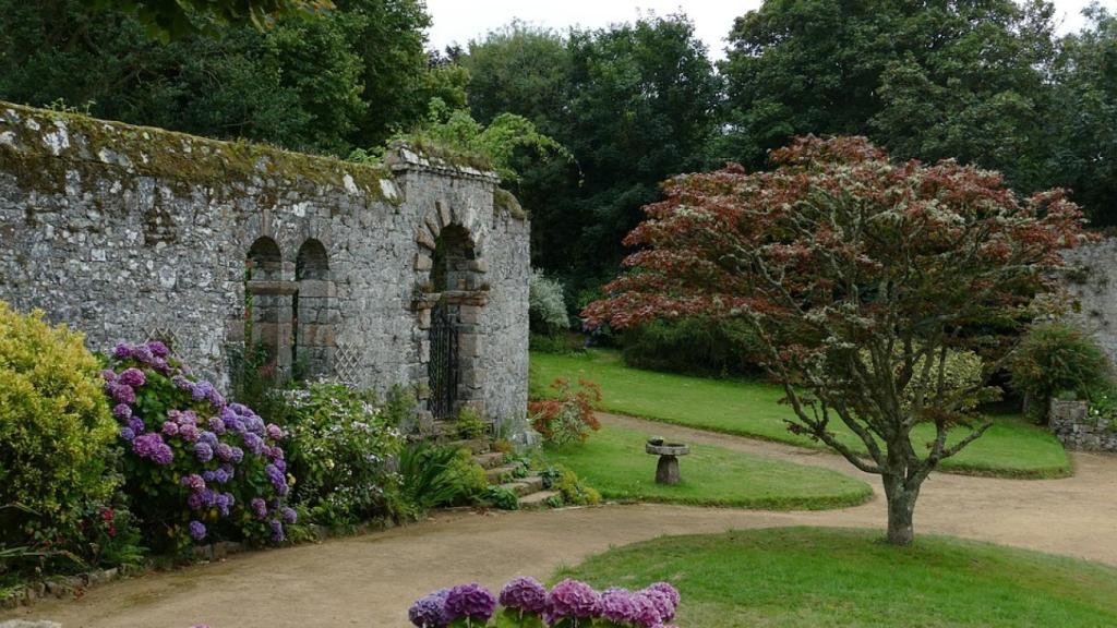 La flora y los jardines son realmente espectaculares.