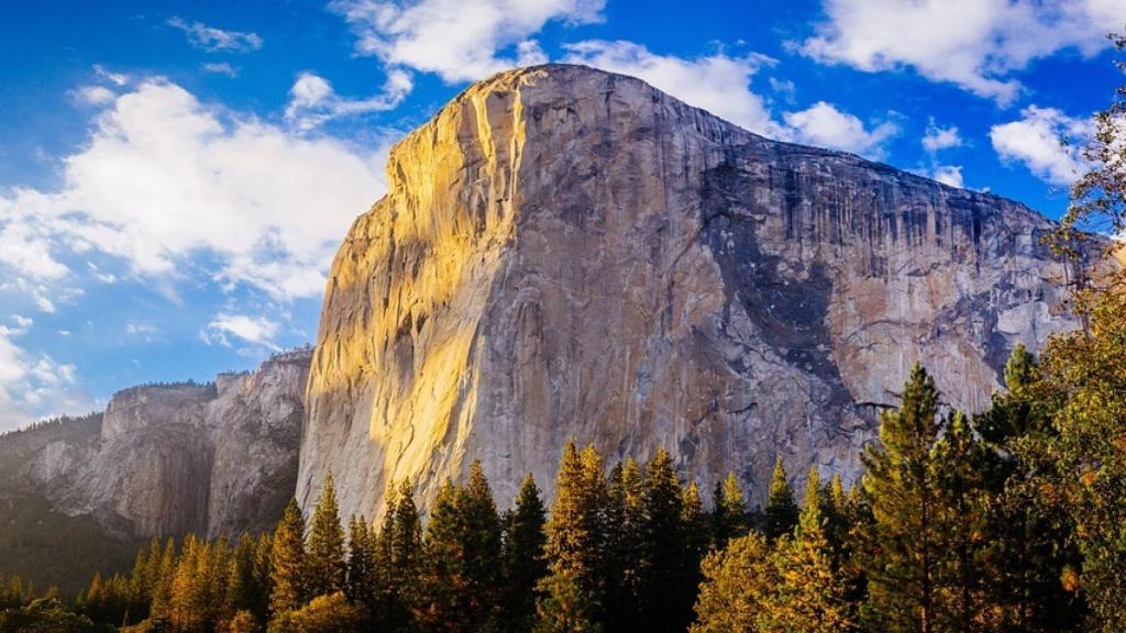 El Capitán, uno de los emblemas graníticos del Parque Yosemite.