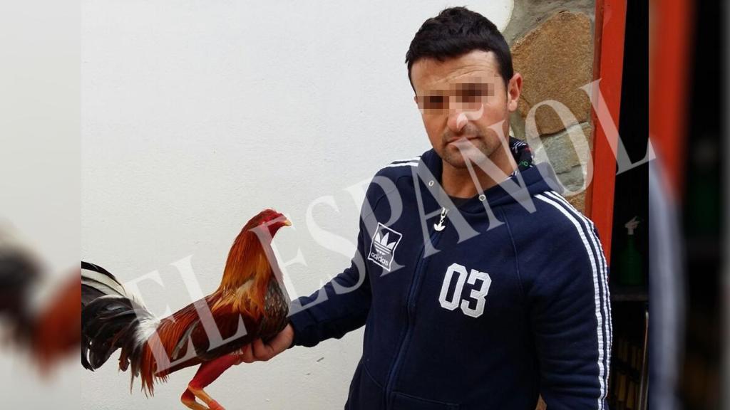 M. V. es uno de los dos hombres que siguen con vida tras ser arrojados de una furgoneta en Cádiz.