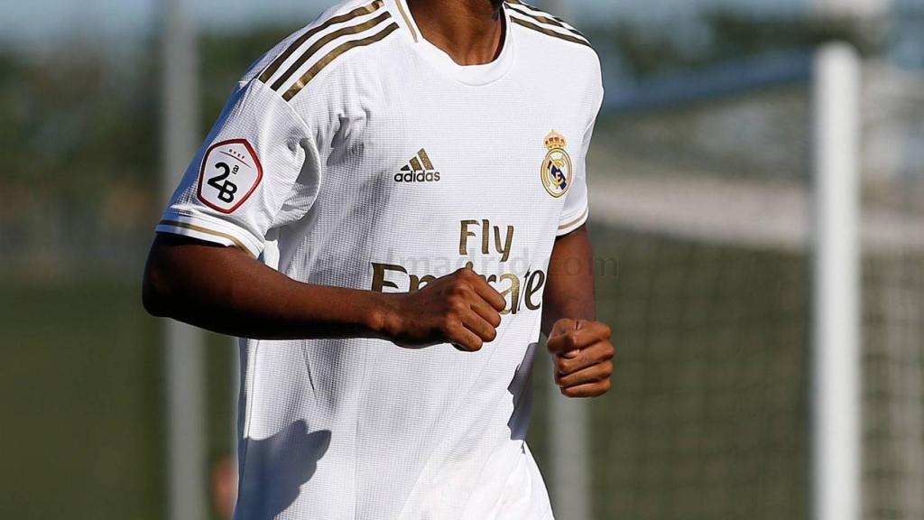 Rodrygo celebra un gol con el Castilla