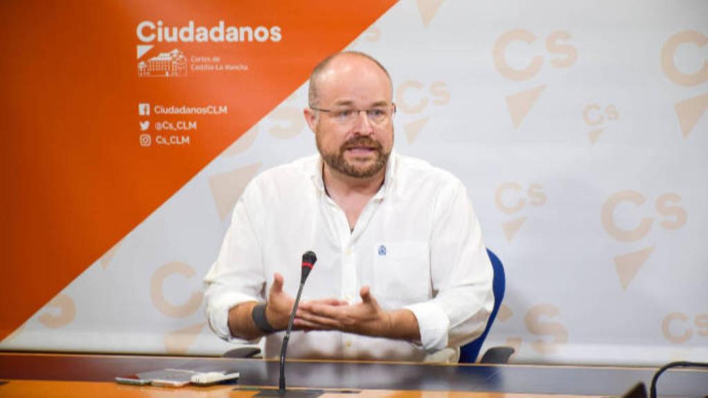 Alejandro Ruiz es uno de los que ha alzado la voz