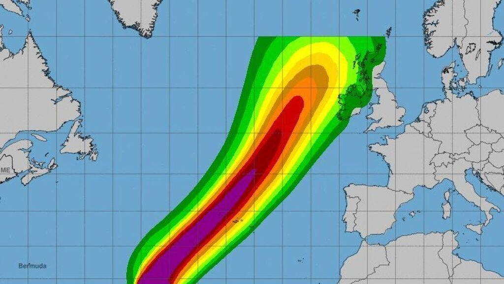 El huracán Lorenzo podría afectar el jueves a la costa de A Coruña