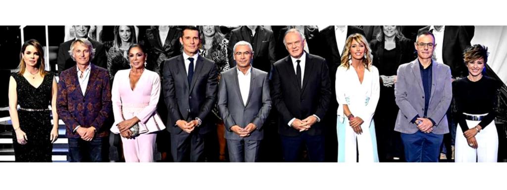 De izq. a dcha: Carme Chaparro, Jesús Calleja, Isabel Pantoja, Jesús Vázquez, Jorge Javier Vázquez, Pedro Piqueras, Emma García, Jordi González y Sonsóles Ónega.