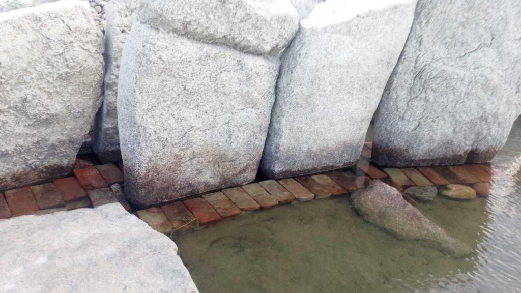 Los ladrillos colocados por los técnicos del IPCE.