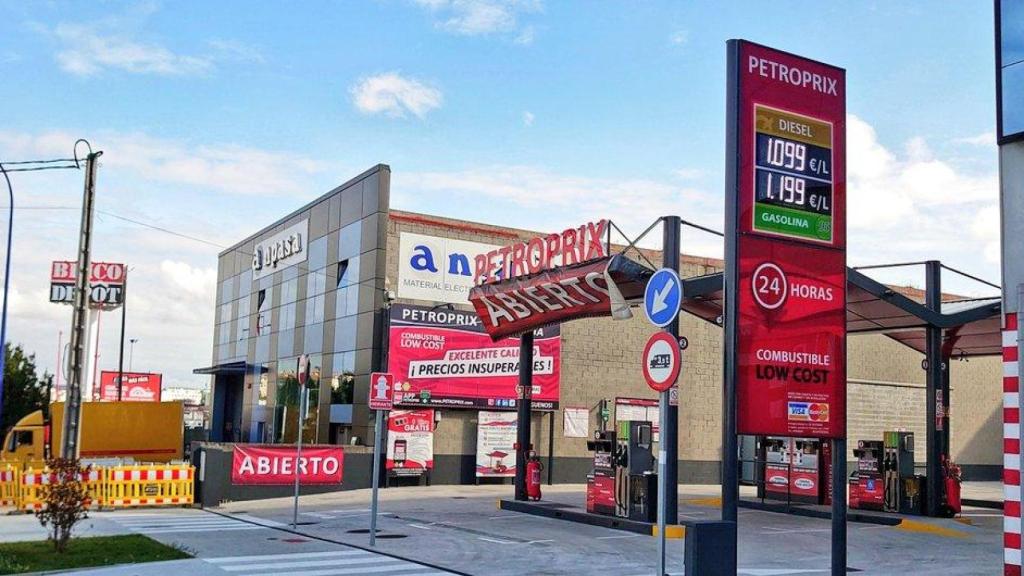 La nueva gasolinera Petroprix