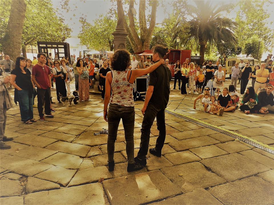 Encuentro en la Plaza de Azcárraga hace unas semanas (@AVEC)