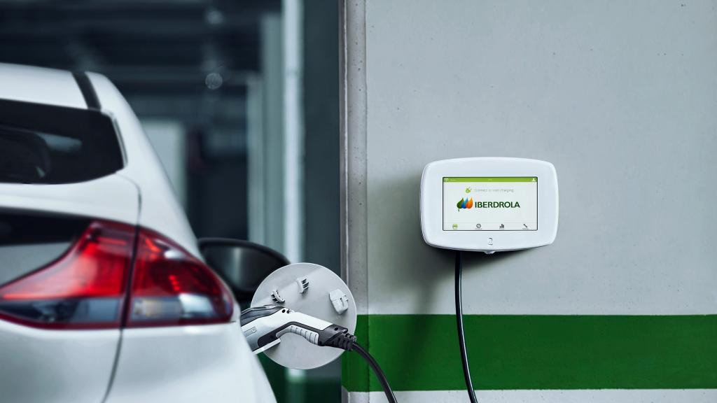 Punto de recarga de Iberdrola.