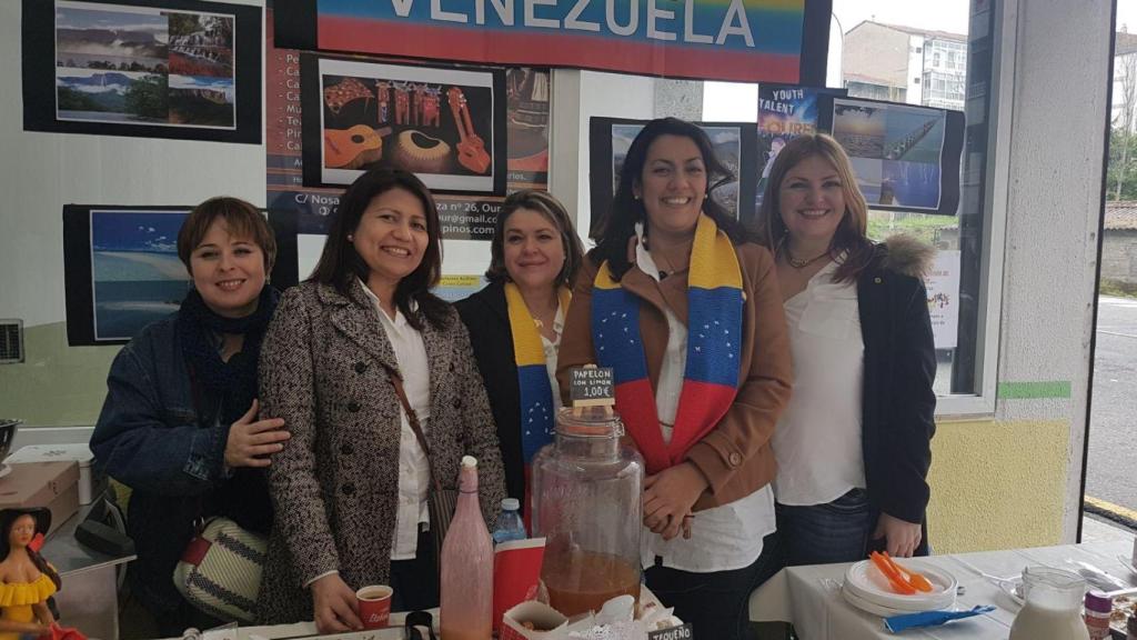 Junta directiva de la Hermandad Venezolana de A Coruña