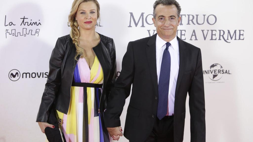 J. J. Santos, que fue diagnosticado de Poliomeilitis a los 15 meses, junto a su pareja, Eva Molleja.