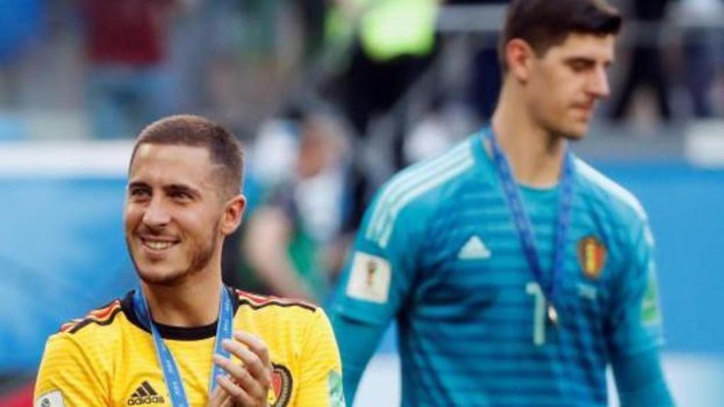 Hazard y Courtois con la selección belga.