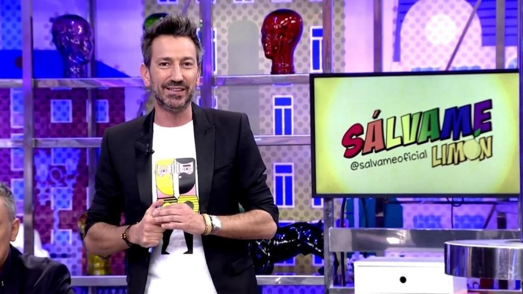 El director de 'Sálvame' triunfa presentando 'El madroño'.