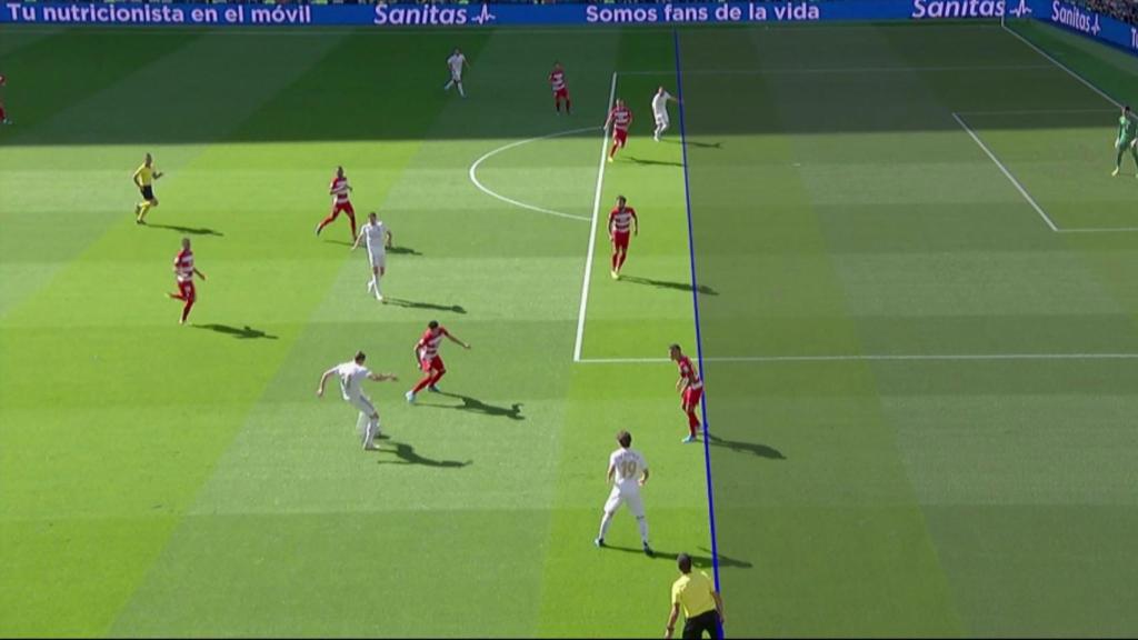 Posición legal de Karim Benzema en el gol al Granada