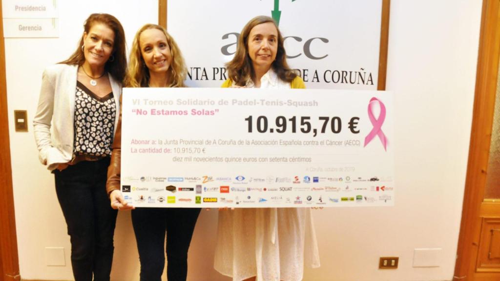 Entrega del cheque esta mañana