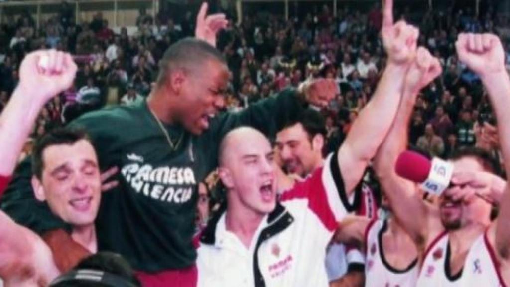 Iñaki Zubizarreta en su etapa como jugador de baloncesto