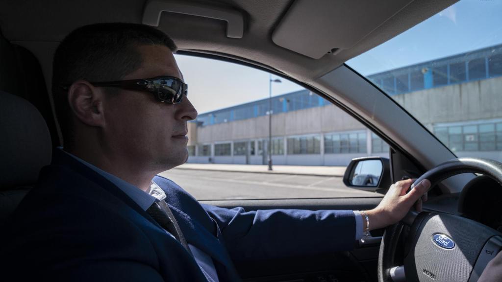 Marín conduce el vehículo mortuorio desde hace seis meses.