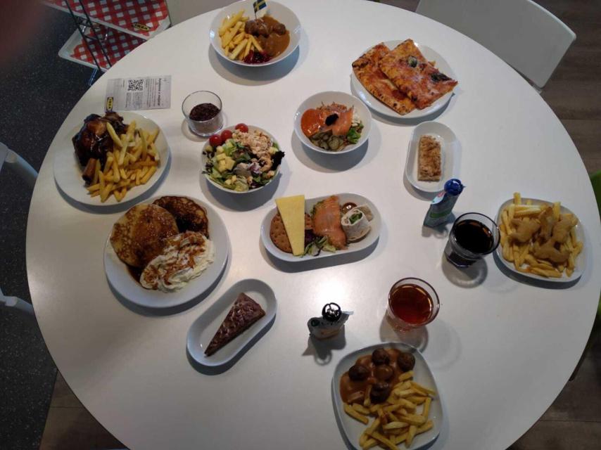 Ya tenemos en la mesa la comida que vamos a analizar.