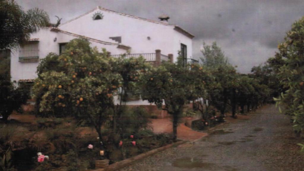 Interior de la finca Los Naranjos, donde en menos de un año mueren Lucía Garrido y dos hombres colombianos.