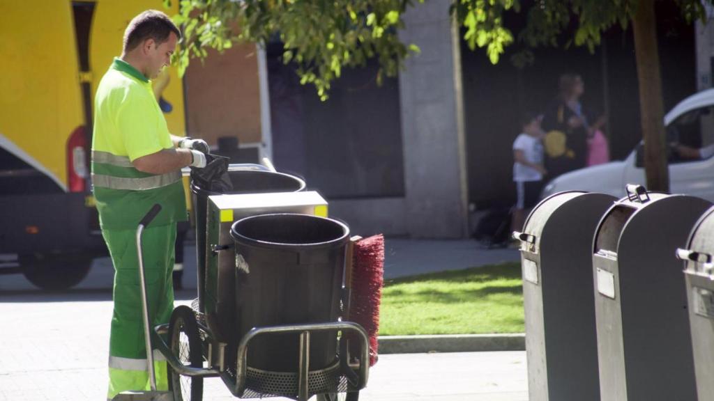 El Concello de A Coruña instalará contenedores soterrados en la calle San Andrés