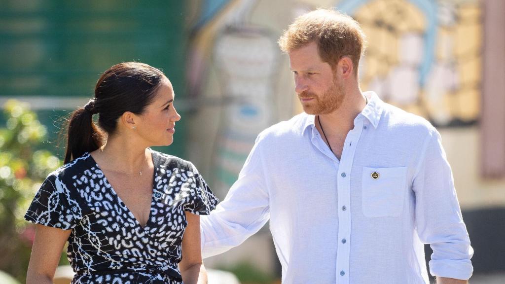 Harry de Inglaterra y Meghan Markle.