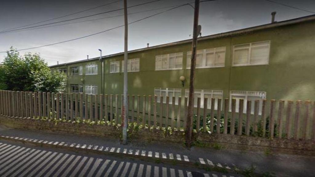 Facha del Instituto de Monelos