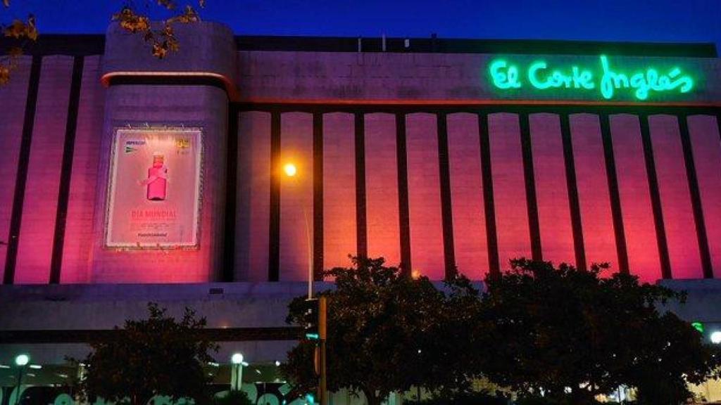 A Coruña se suma al rosa esta semana contra el cáncer de mama