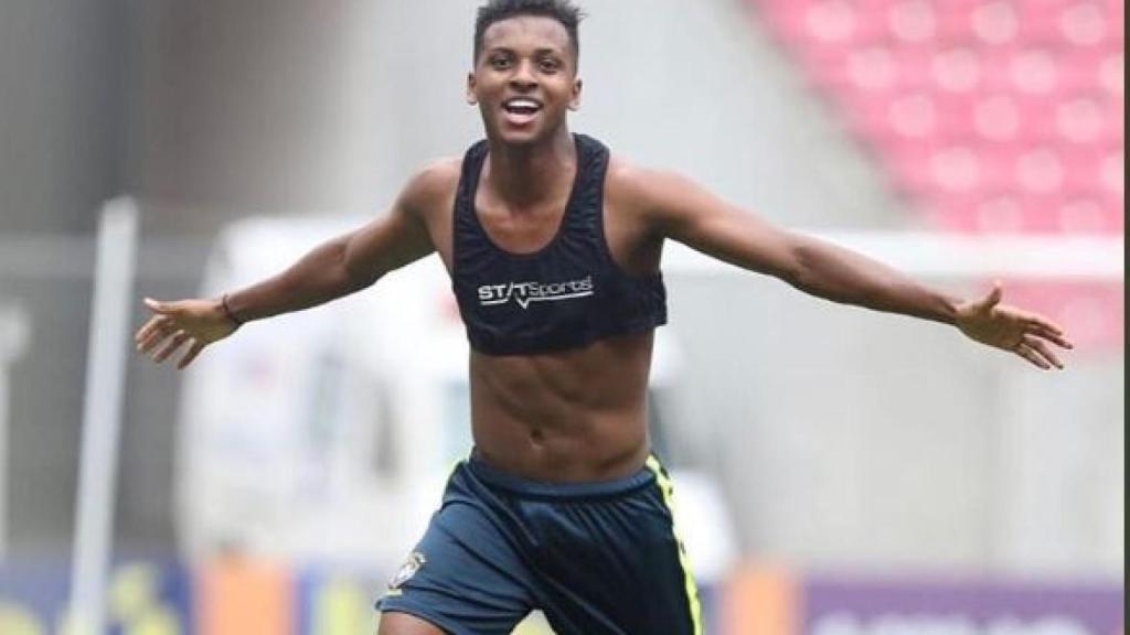 Rordrygo Goes en un entrenamiento con Brasil.