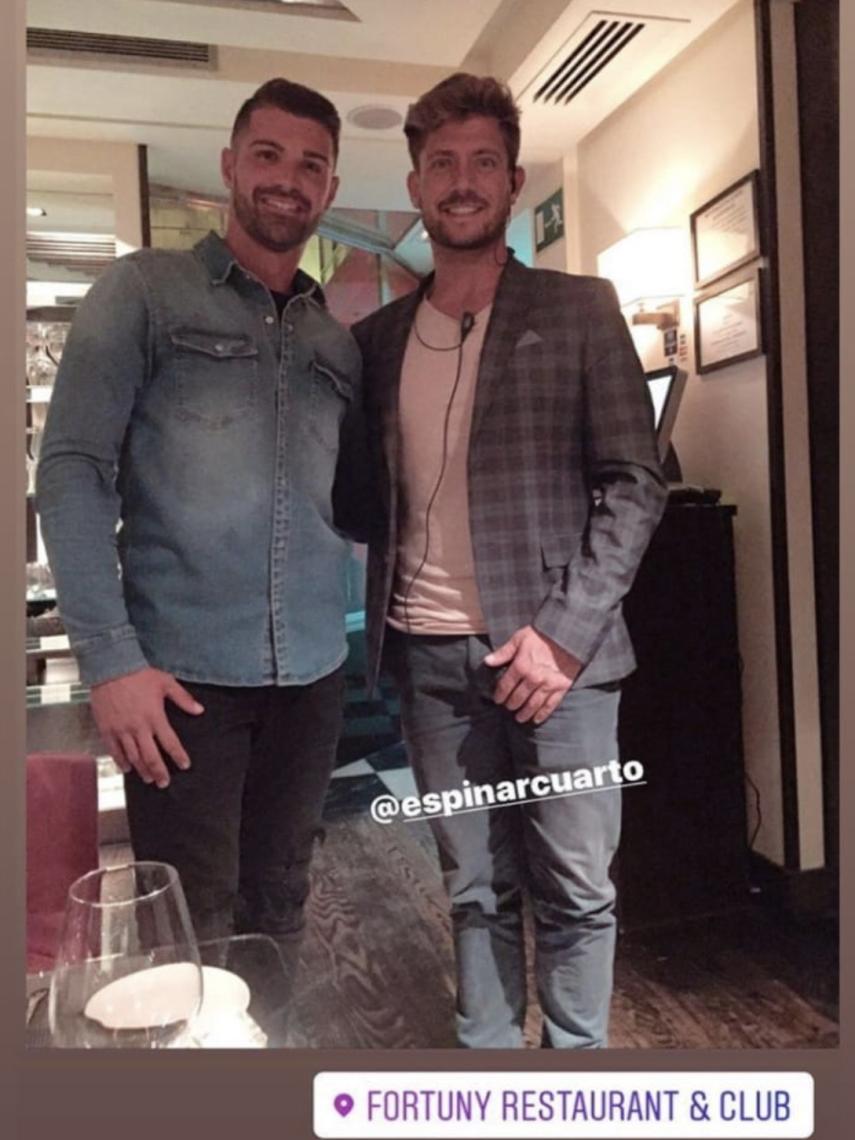 Fernando Espinar trabajando en Fortuny.