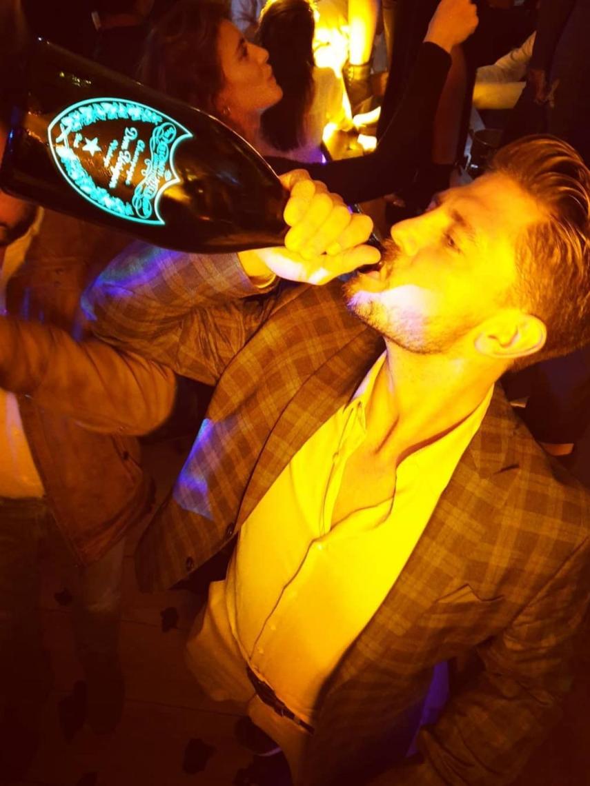 Fernando Encinar celebrando su 30 cumpleaños en Fortuny.