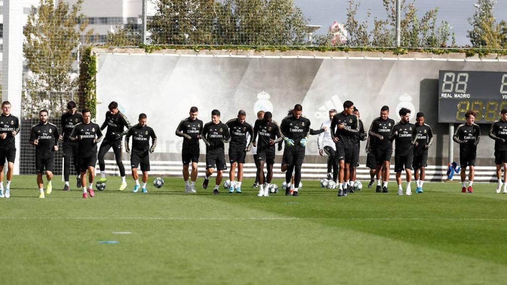 El equipo, ejercitándose en Valdebebas