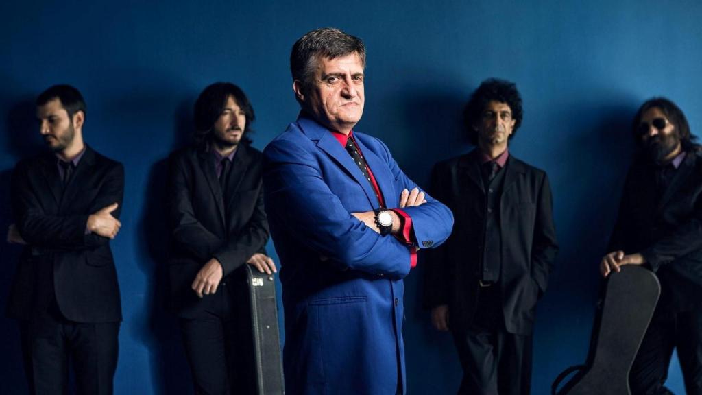 El Gran Wyoming actuará este sábado en Miño junto a su banda Los Insolventes