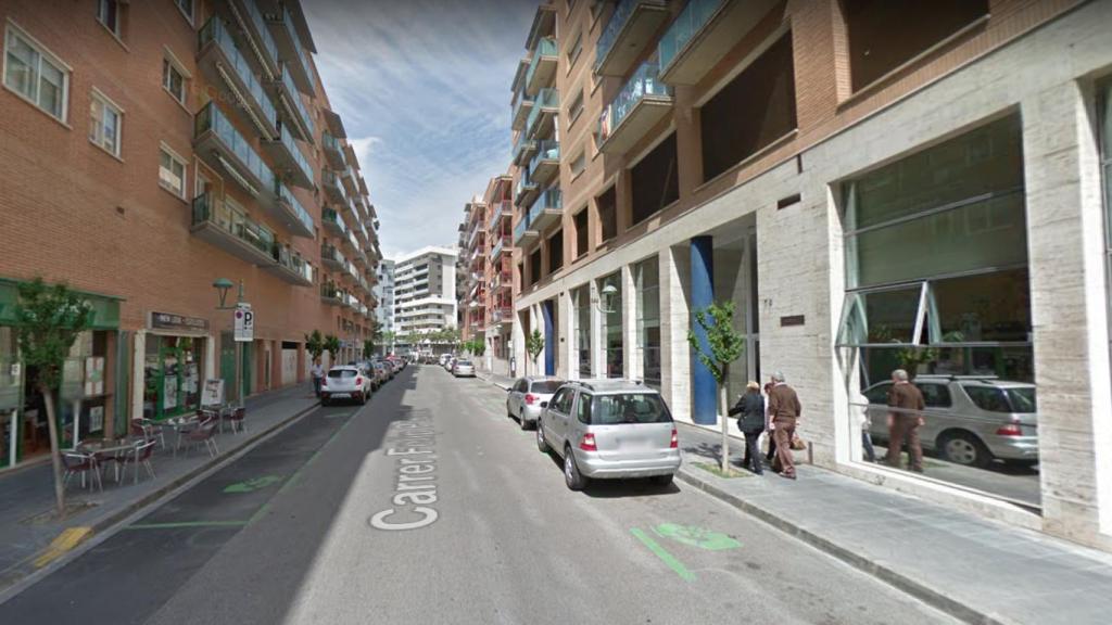 Los hechos han sucedido durante la madrugada en la calle Felip Pedrell.