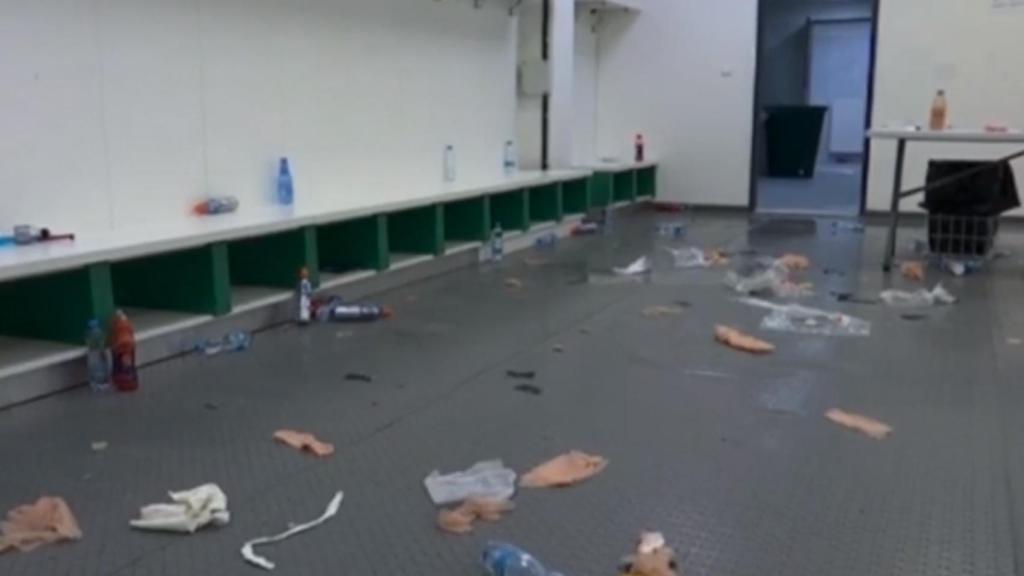 Así dejó el Barça su vestuario en Praga